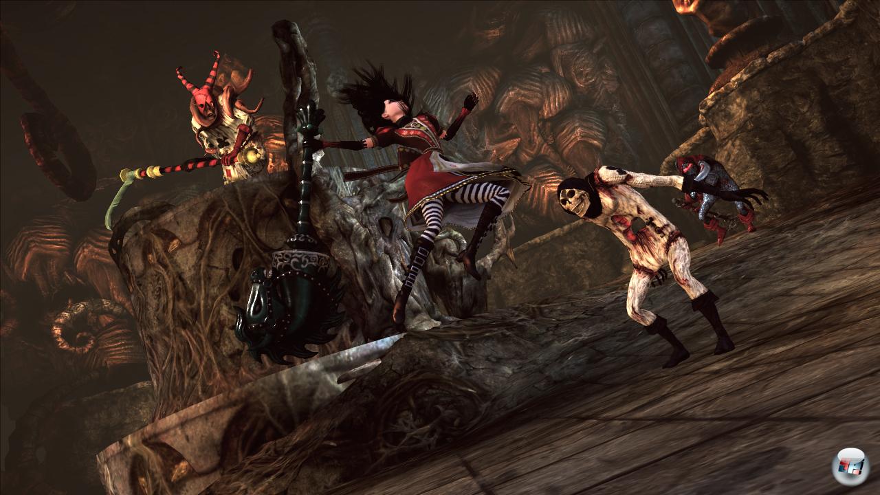 Zu schade nur, dass das eigentliche Spiel da nicht mithalten kann: Belanglose K&auml;mpfe, uninteressante Sprungpassagen, kaum Puzzles. Und in Sachen Technik von teilweise grausam niedrig aufgel&ouml;sten Texturen geplagt.