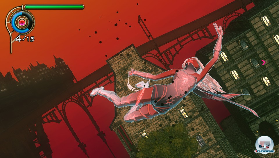 Trotz der gro&szlig;en Bewegungsfreiheit, beh&auml;lt Kat im freien Fall immer die &Uuml;bersicht.