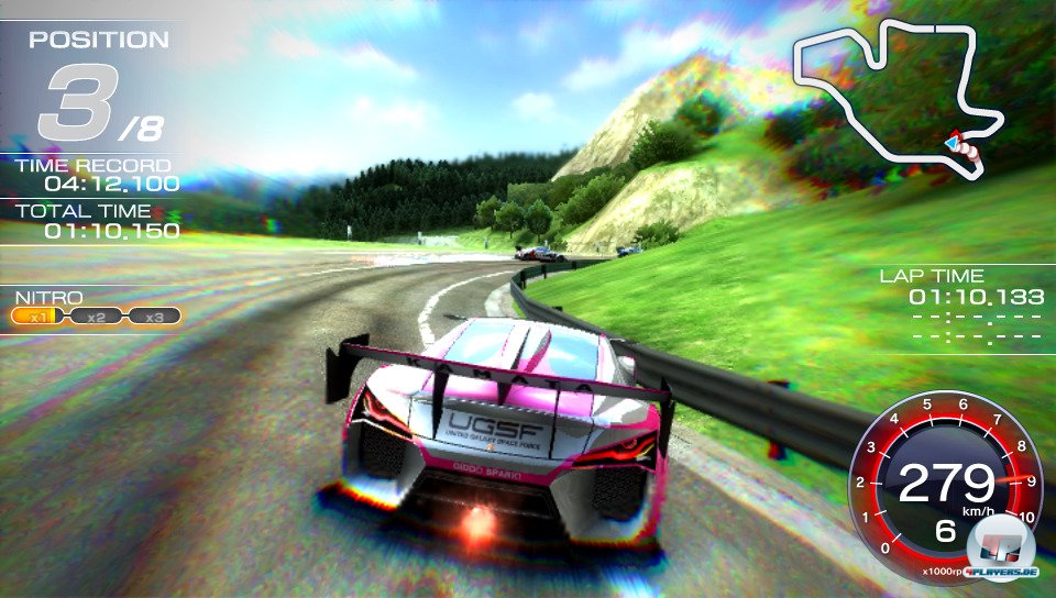 Energie f&uuml;r Nitros l&auml;dt man durch Driften auf.