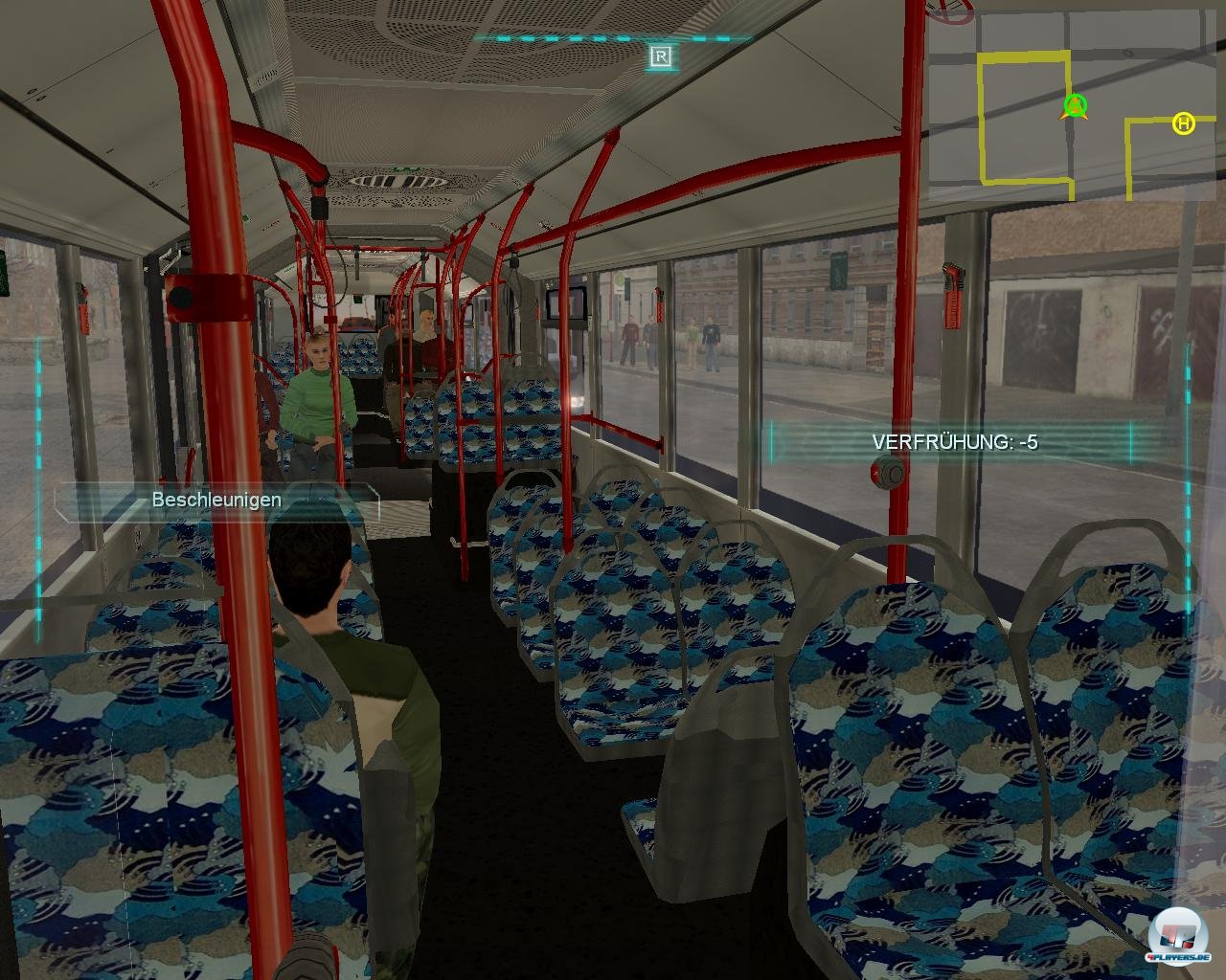 Blick in den Fahrgastraum: Sogar die Haltewunschkn&ouml;pfe passen.