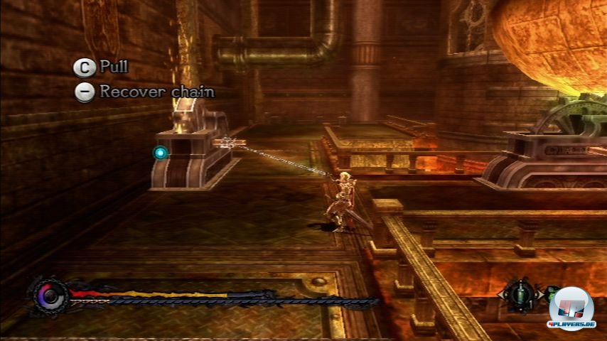 Die Kette dient nicht nur als Waffe, sondern auch als verl&auml;ngerter Arm und Werkzeug.