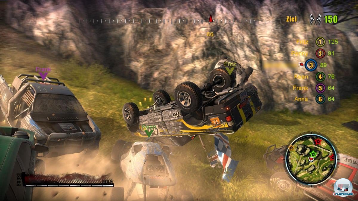 Statt eienr Cockpitsicht gibt es nur zwei Au&szlig;en-Perspektiven - welche im hektischen Flaggen-Kampf aber ohnenhin eine bessere &Uuml;bersicht bieten.