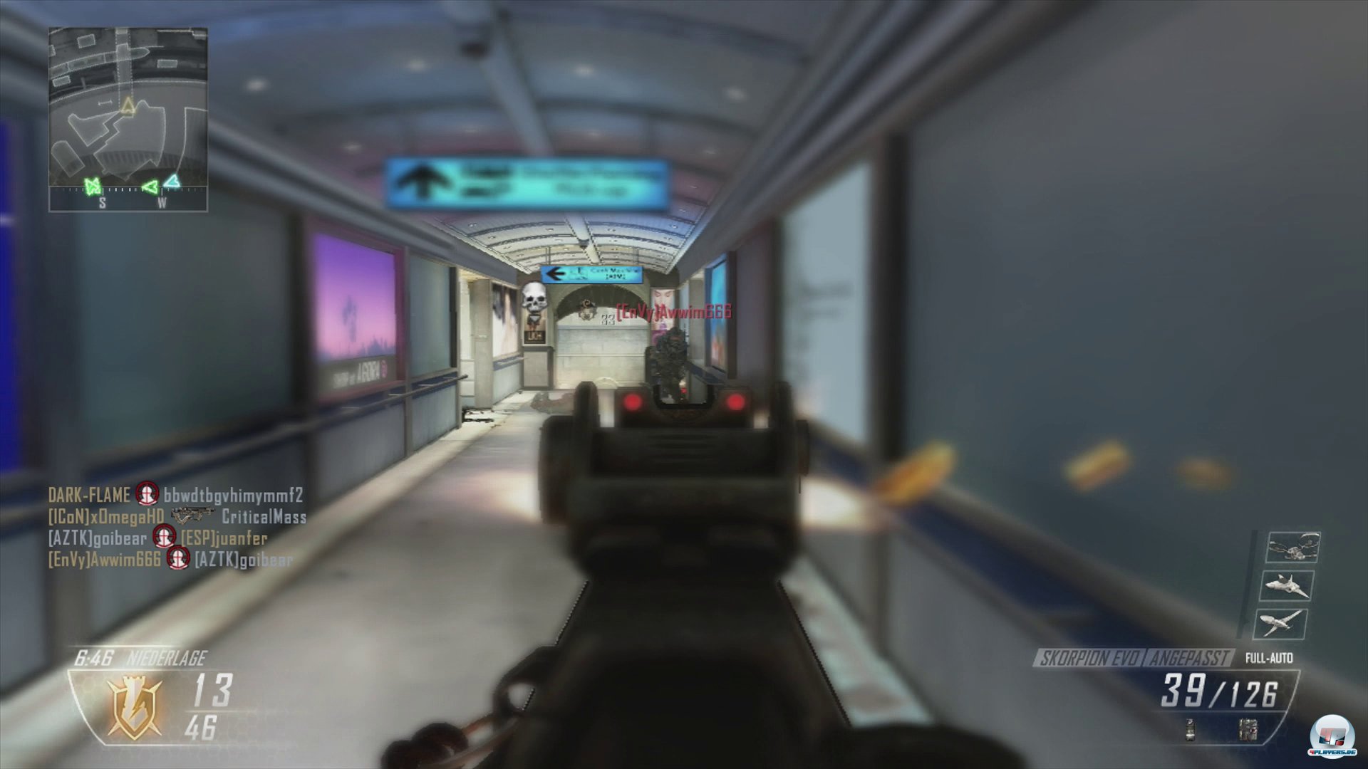 Sch&ouml;ne Idee: Ein Spieler kann unabh&auml;ngig von den anderen auf dem WiiU-Gamepad loslegen. Allerdings wird dadurch das Spielerlebnis f&uuml;r alle langsamer, au&szlig;erdem erschwert der kleine Bildschirm das Ersp&auml;hen der Gegner.