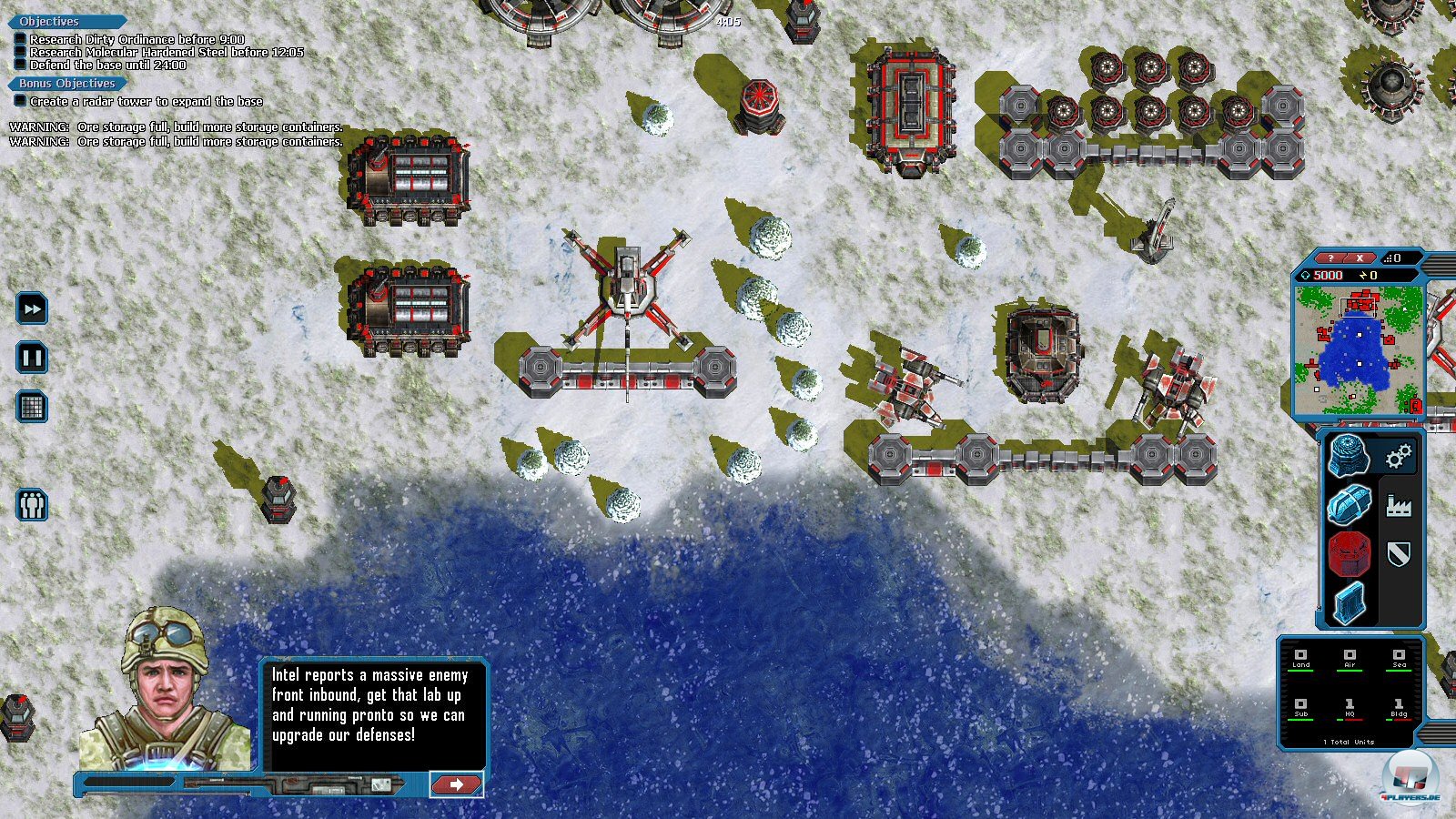 Zw&ouml;lf Karten mit unterschiedlichen Grafiksets bieten eine ausreichend gro&szlig;e Spielwiese f&uuml;r kampflustige On- und Offlinekommandanten.