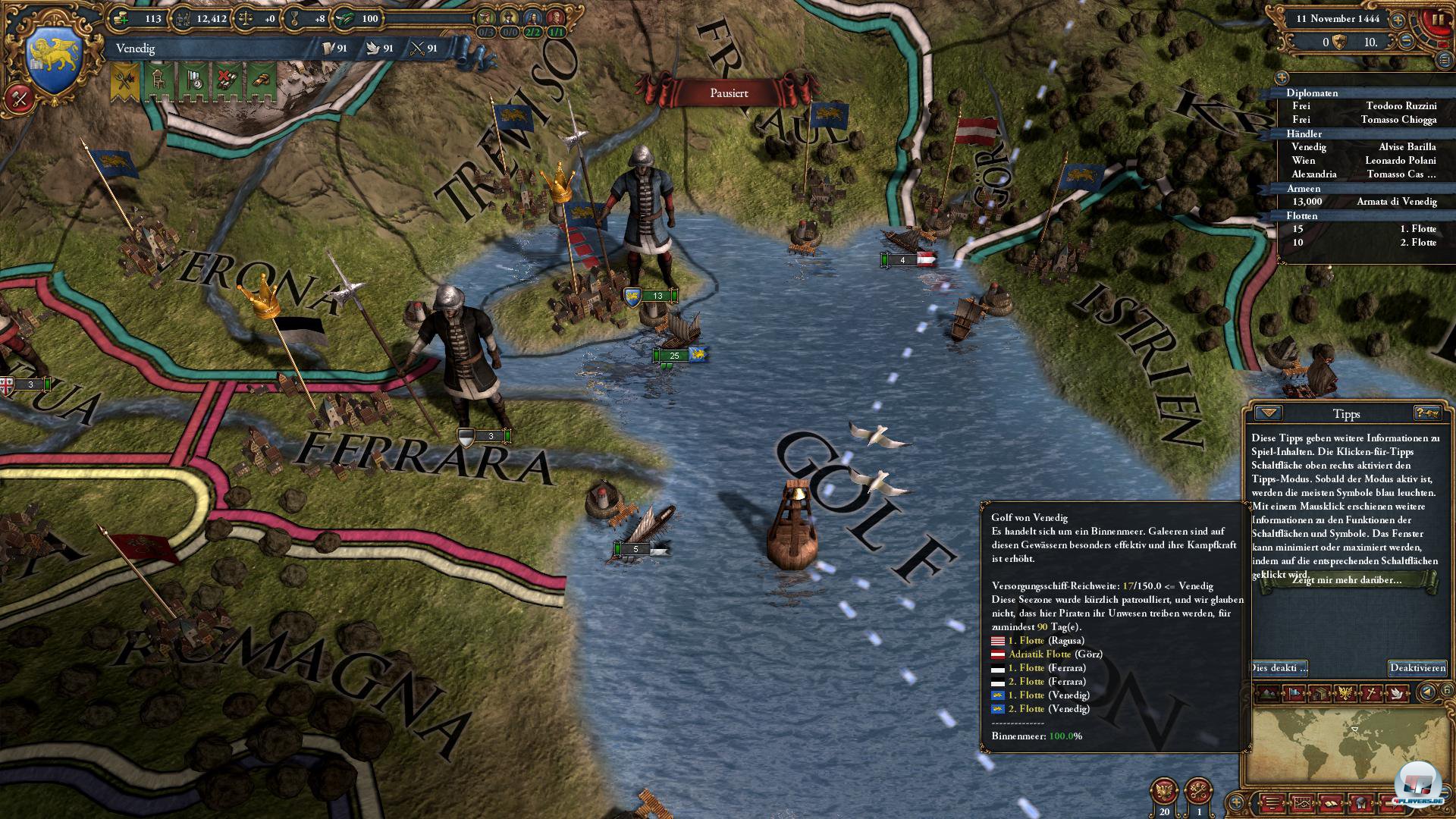 Sehr ansehnlich: Die neue 3D-Karte erm&ouml;glicht stufenlosen Zoom von der Wolkensicht bis ins Gel&auml;nde mit leicht animierten Einheiten.