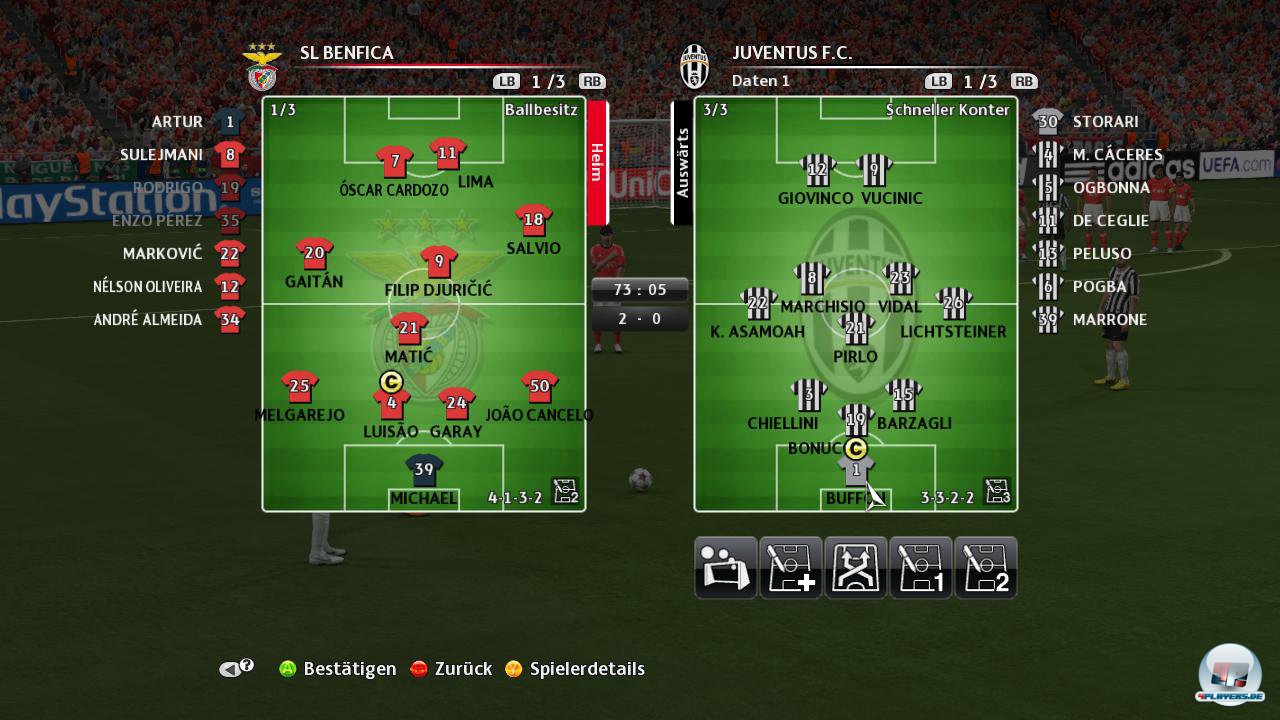 PES 2013 l&auml;sst gr&uuml;&szlig;en: Es bleibt beim etwas un&uuml;bersichtlichen Men&uuml;design.